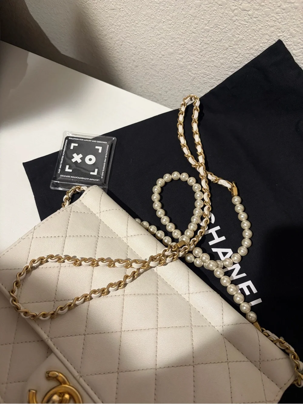 CHANEL elegant cream
